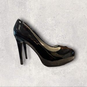 Guess Black Patent Leather Platform Box Toe Stilettos - Size 8.5